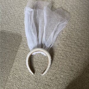 White Pearl Headband with Detachable Veil